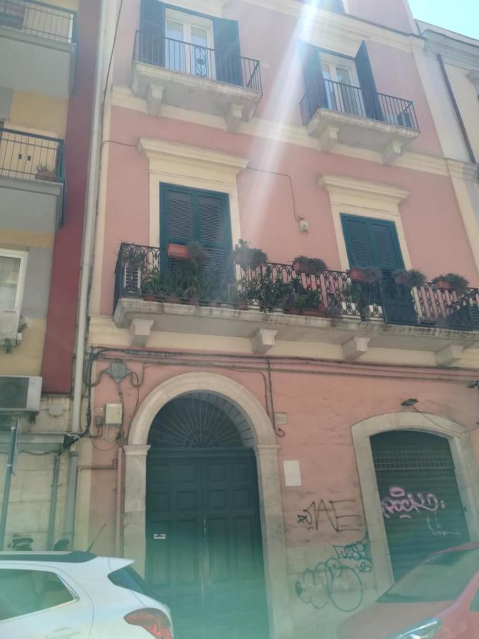 Benedetto Cairoli Guest House Bari Exterior photo